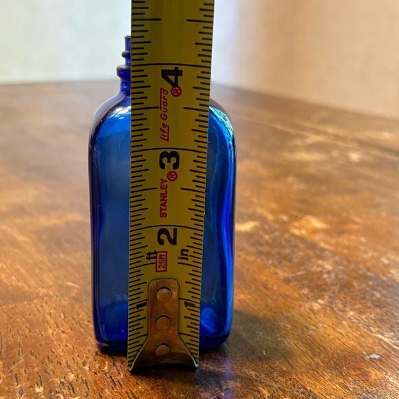 Antique Vintage cobalt glass med apothecary bottles - Picture 6 of 8